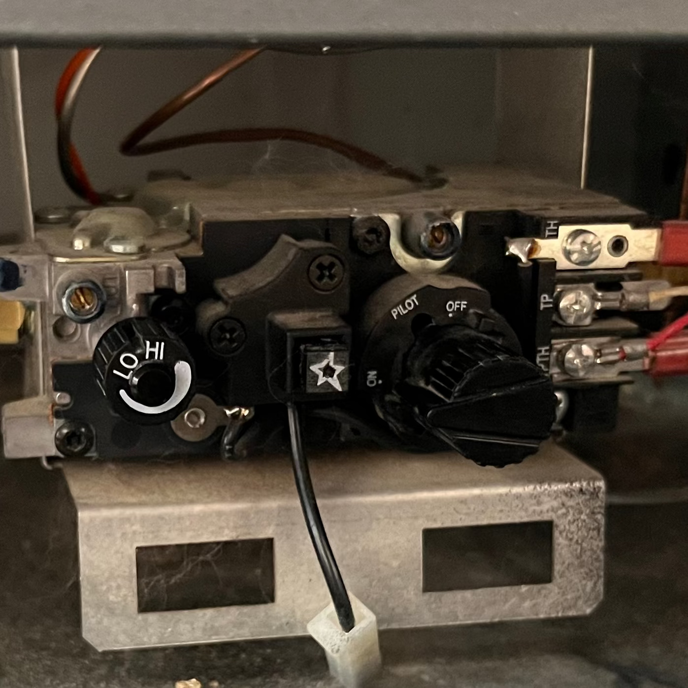 gas valves for fireplaces including millivolt and electronic control valves